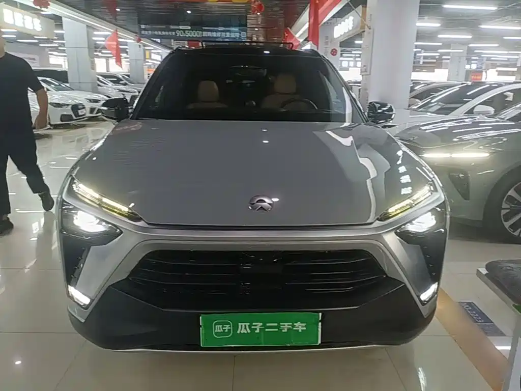 NIO ES8 — миниатюра 3