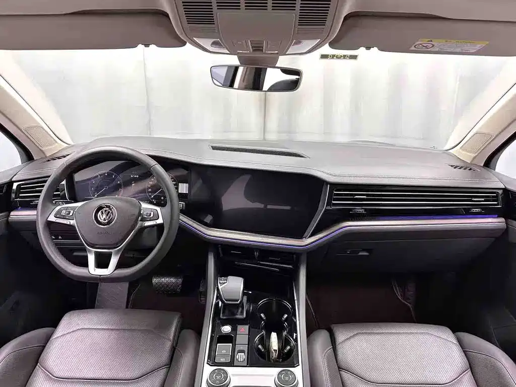 Volkswagen Touareg — миниатюра 6