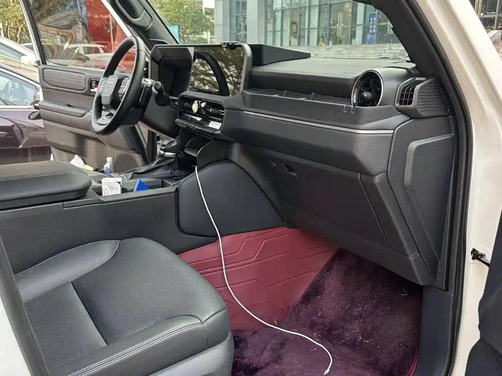 Toyota Prado — миниатюра 6