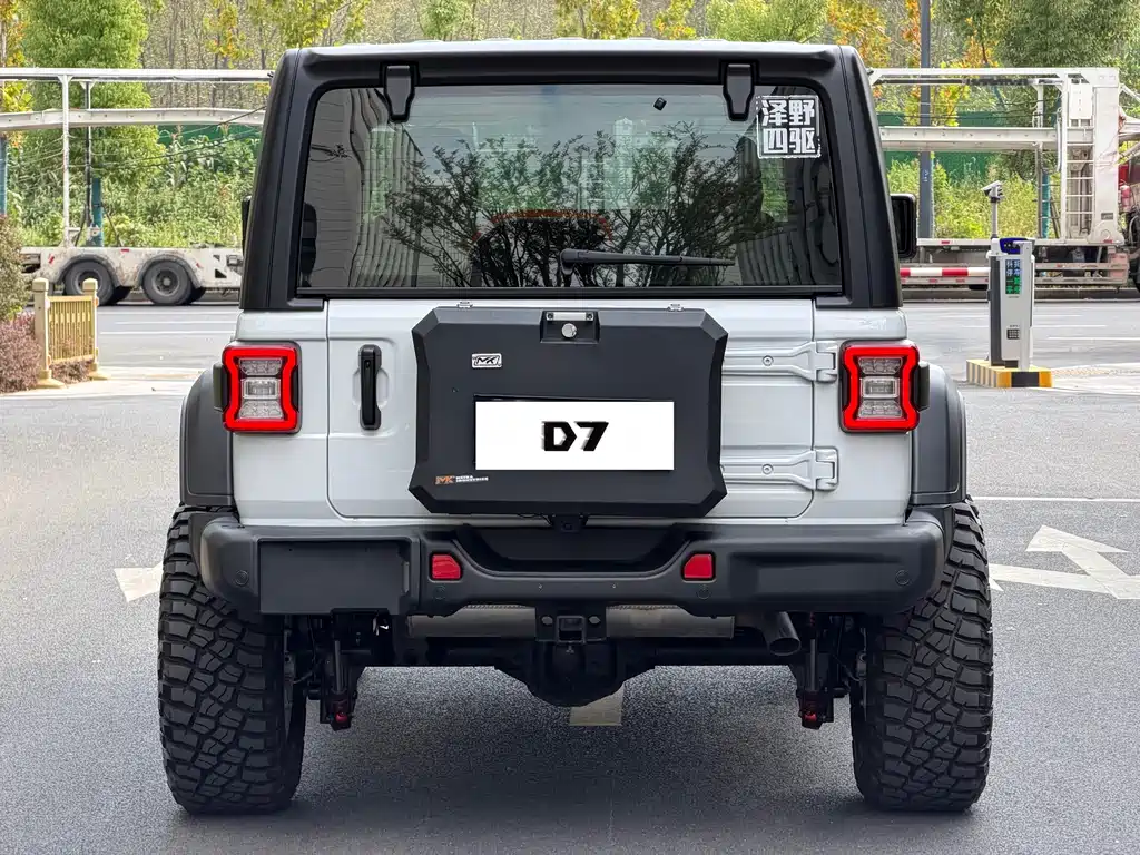 Jeep Wrangler — миниатюра 17