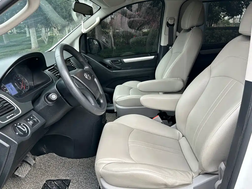 SAIC MAXUS CHASE G10