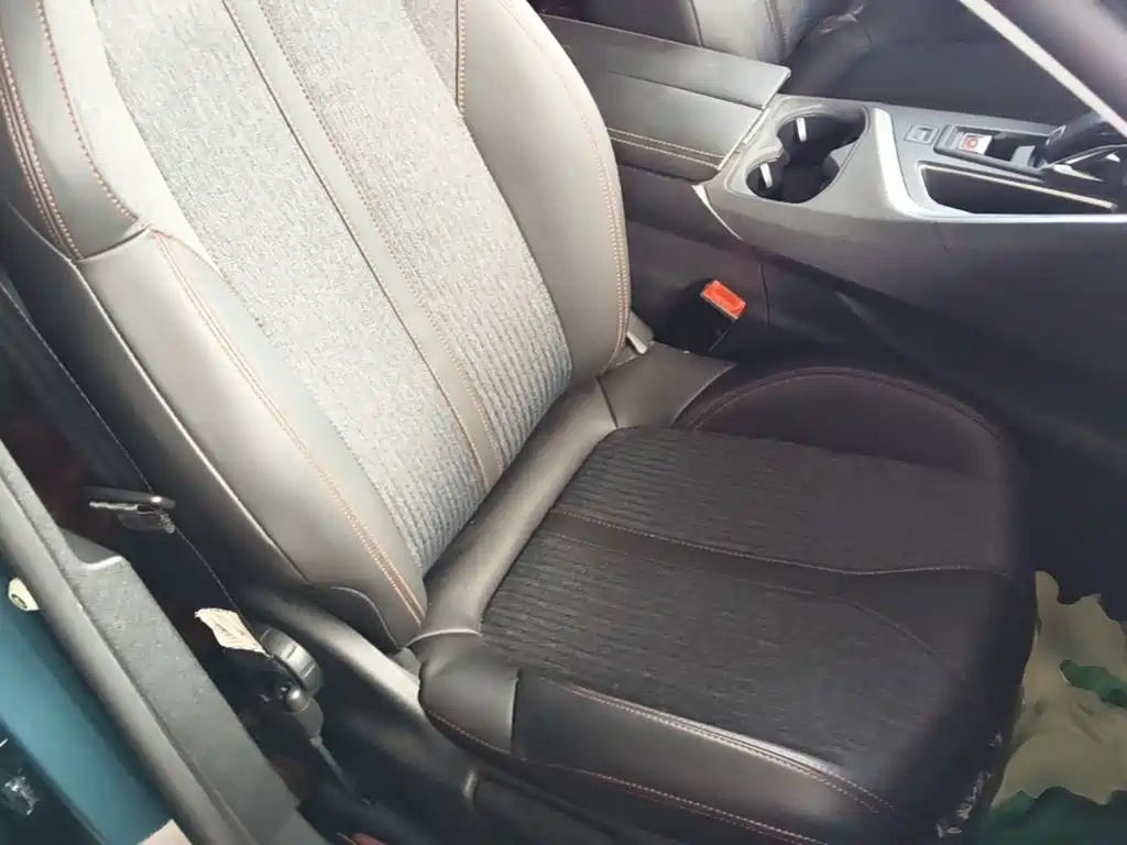 Peugeot 5008 — миниатюра 25