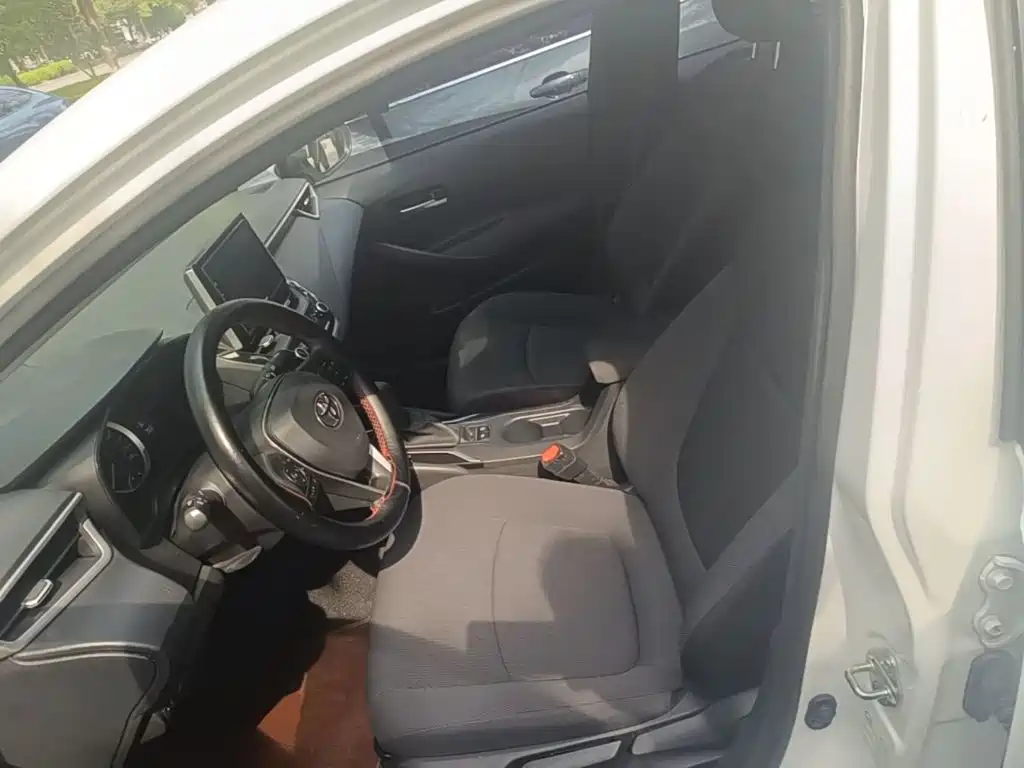 Toyota Corolla — миниатюра 15