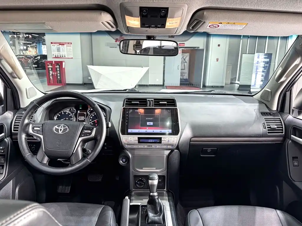 Toyota Land Cruiser Prado 2018 3.5L AT TX-L