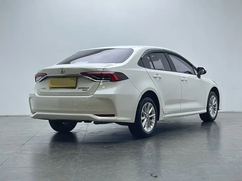 Toyota Corolla — миниатюра 8