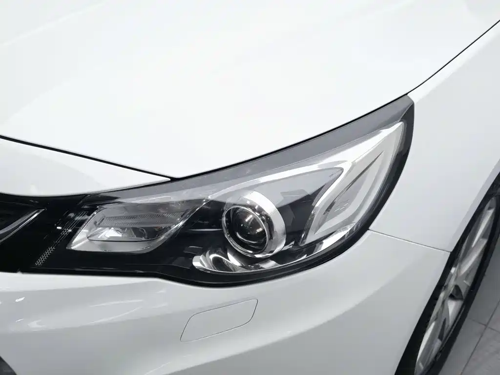 Chevrolet Malibu — миниатюра 7