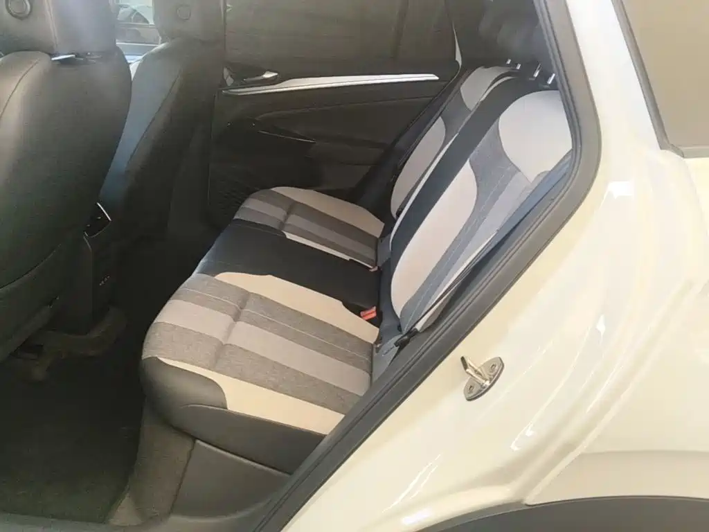 Volkswagen ID.4 Crozz — миниатюра 17