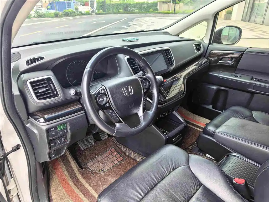 Honda Odyssey — миниатюра 8