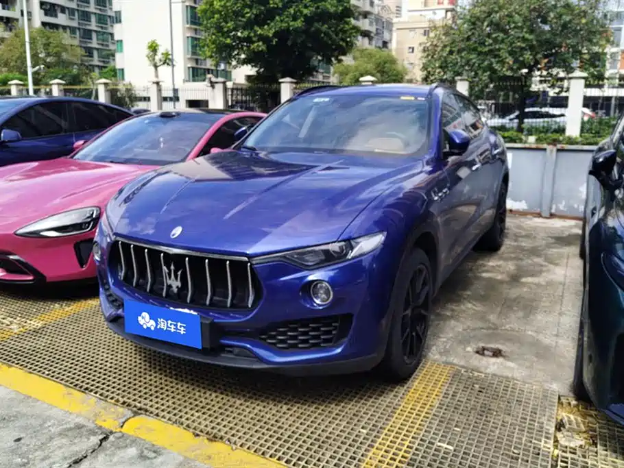 Купить Maserati Levante