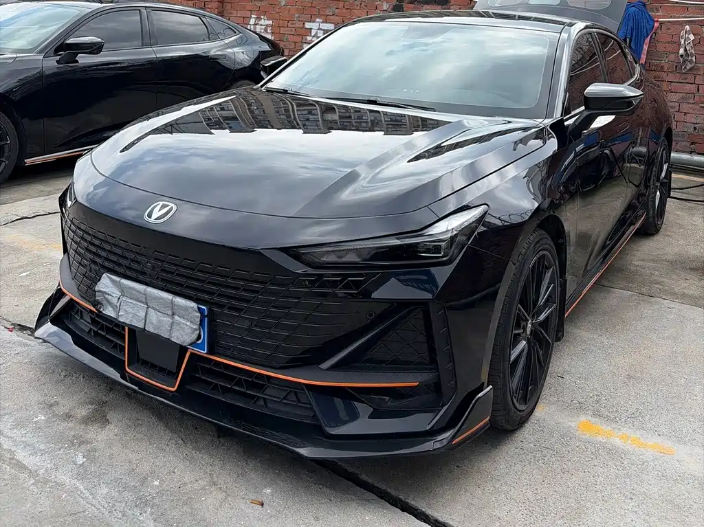 Changan UNI-V