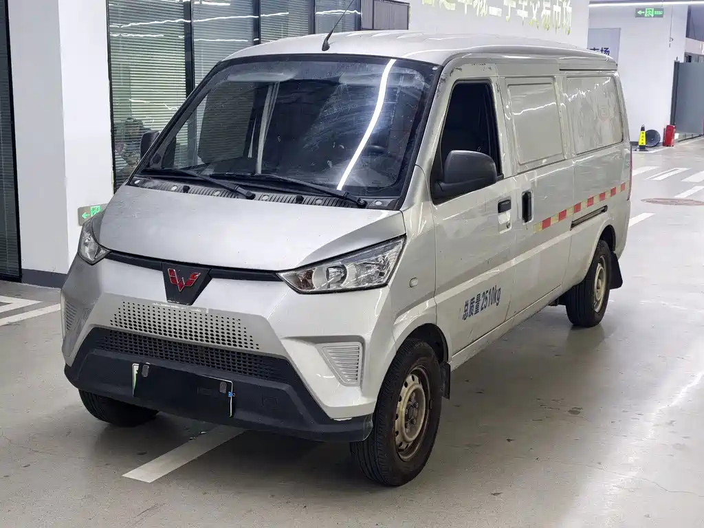 Wuling EV50