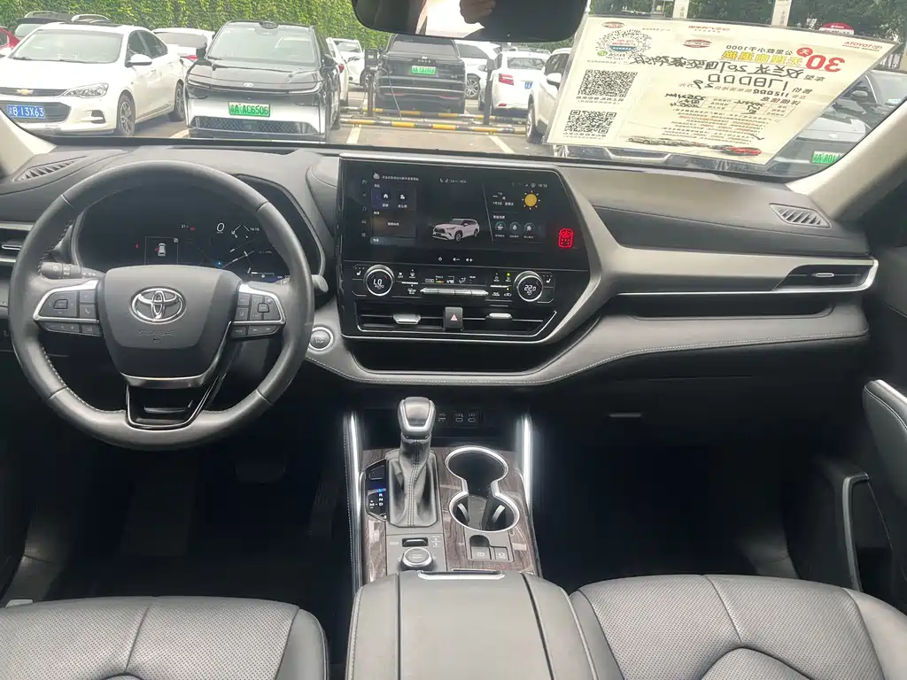 Toyota Highlander 2024 380T Luxury 7 мест