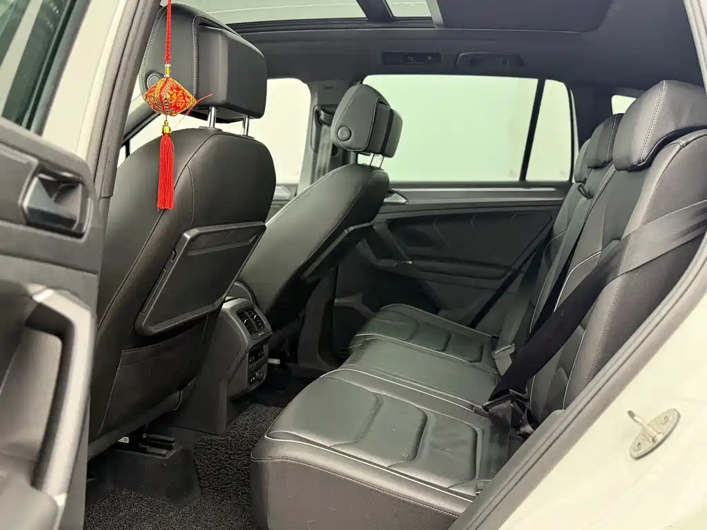 Volkswagen Tiguan 2017 380TSI R-Line