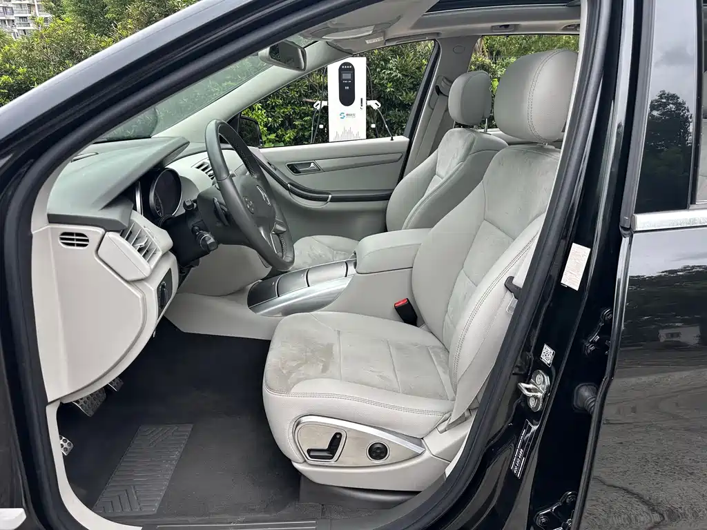 Mercedes-Benz R-Class — миниатюра 15