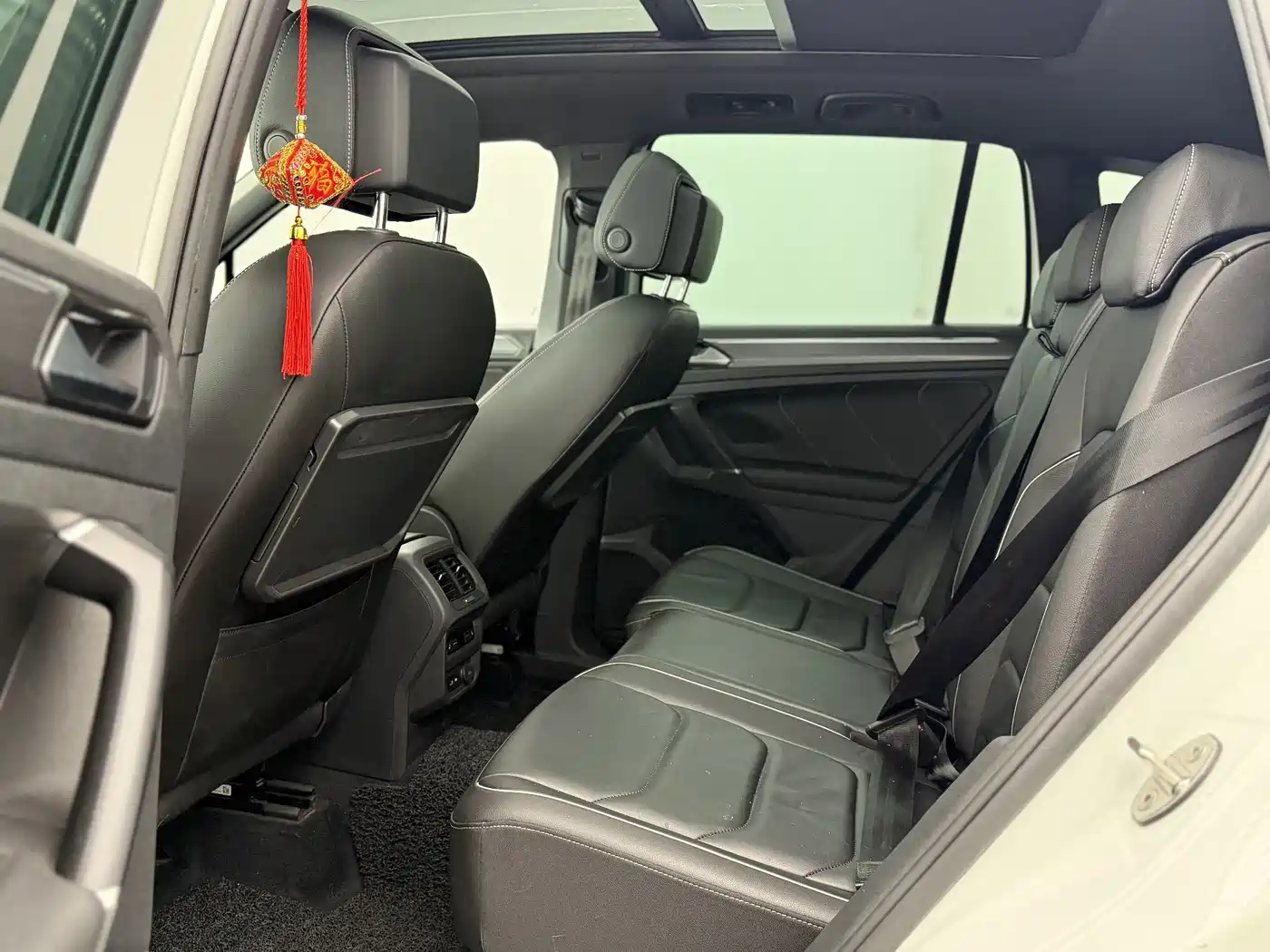 Volkswagen Tiguan 2018 Белый из Китая, фото 2