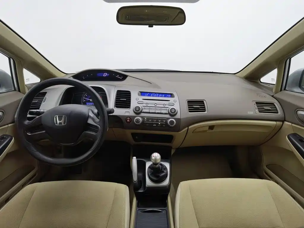 Honda Civic — миниатюра 5