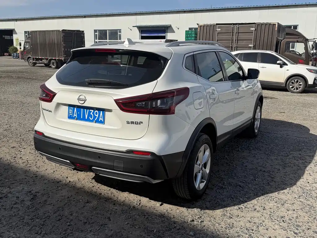 Nissan Qashqai 2023 — фото 19