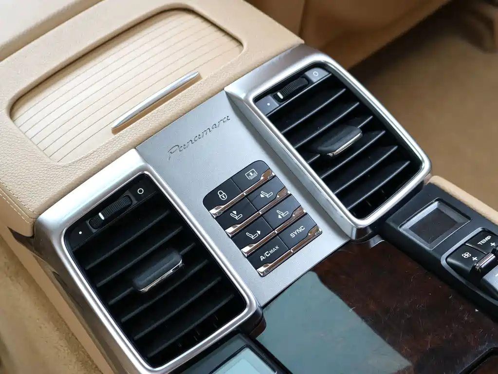 Porsche Panamera — миниатюра 26