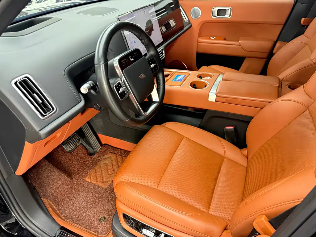 Li Auto Li L8 — миниатюра 4