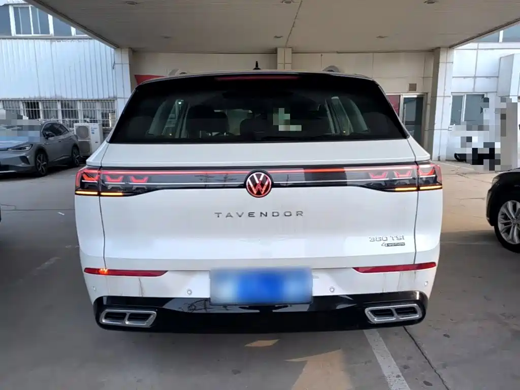 Volkswagen Tavendor 2023 380TSI R-Line