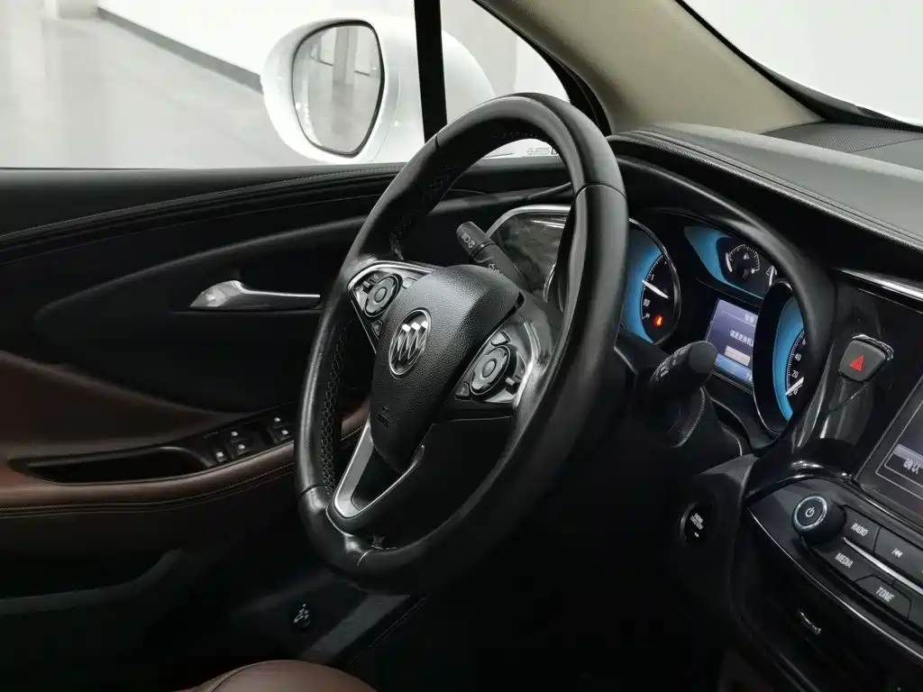 Buick Envision Plus — миниатюра 22