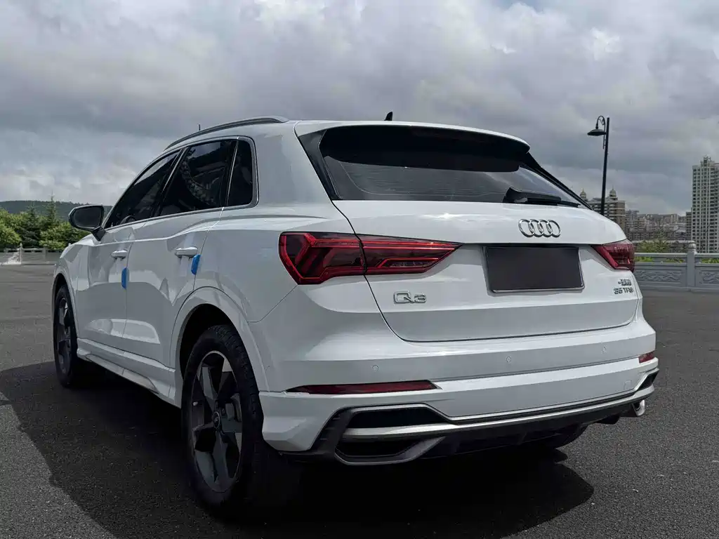 Audi Q3 2022 35 TFSI Fashion