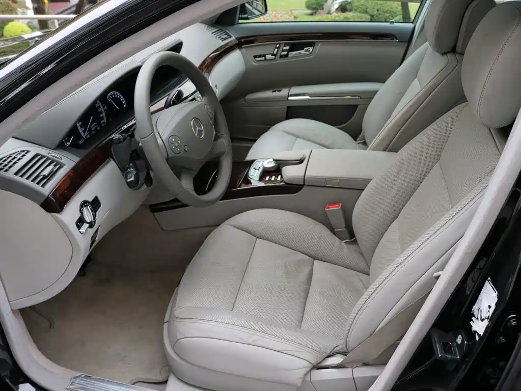 Mercedes-Benz S-Class — миниатюра 6