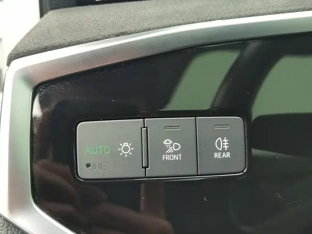 Audi Q3 2023 — фото 21