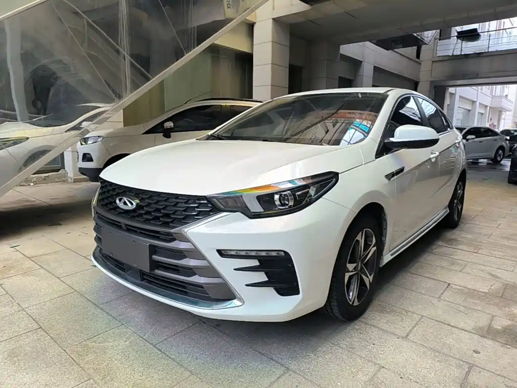 Chery Arrizo 5 PLUS