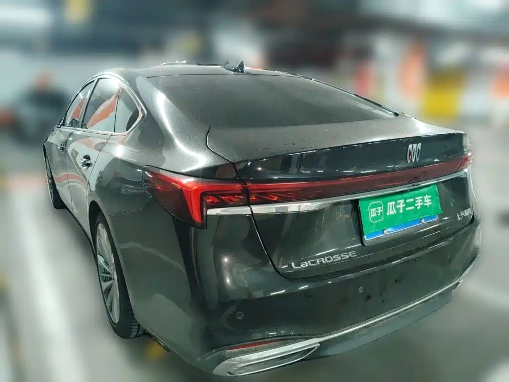 Buick LaCrosse — миниатюра 25