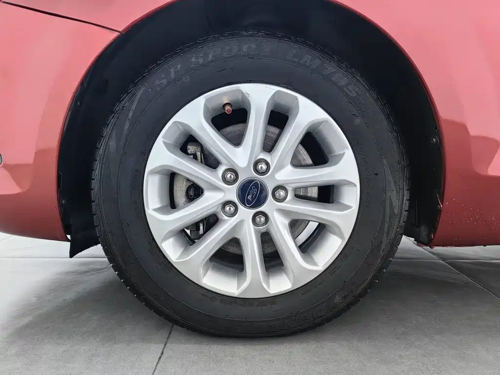 Ford Focus — миниатюра 17