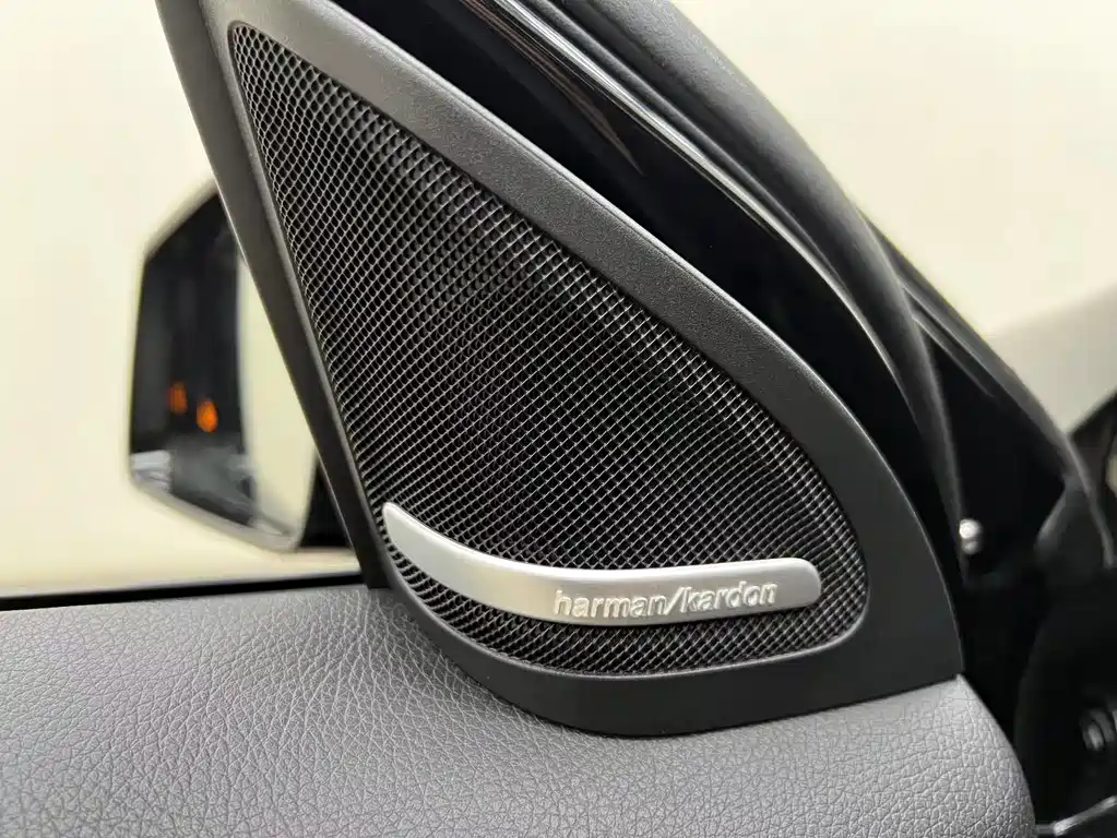 Mercedes-Benz GLA AMG — миниатюра 13