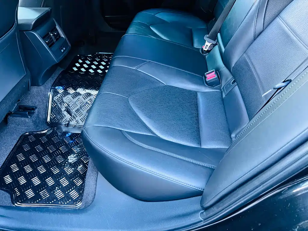 Toyota Avalon — миниатюра 17