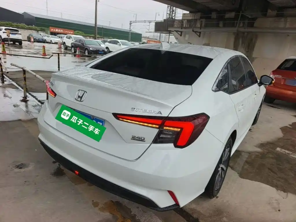 Honda Integra — миниатюра 7