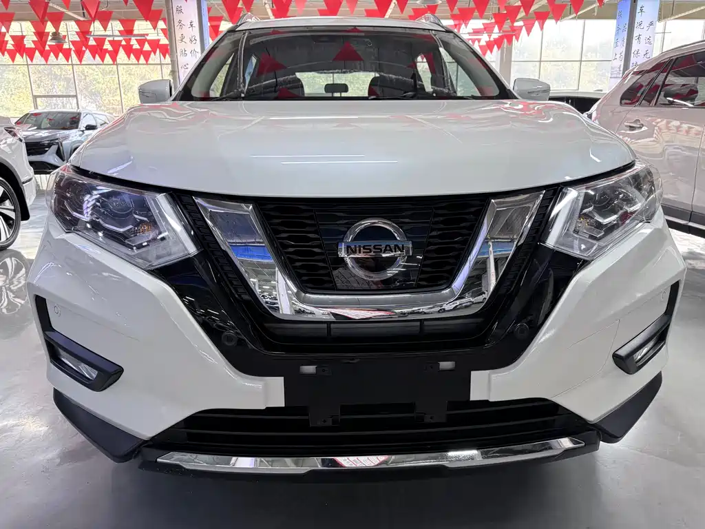 NISSAN QIJUN
