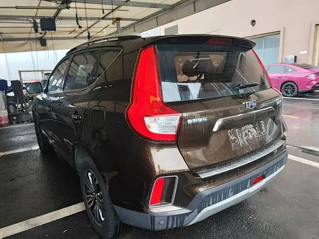 Geely Vision X6 — миниатюра 5