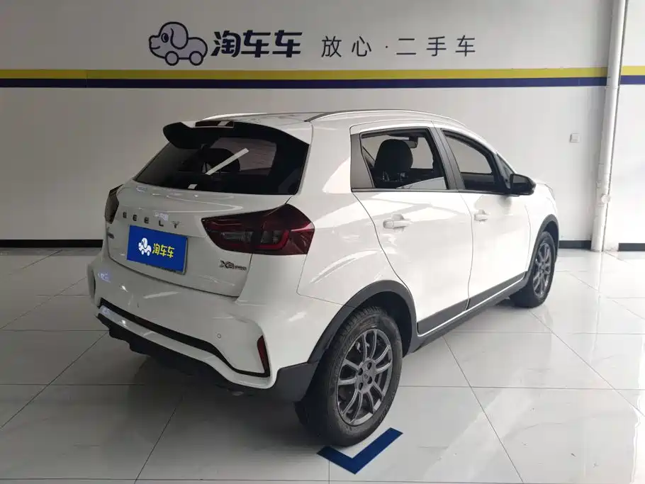 Geely Vision X3 — миниатюра 3