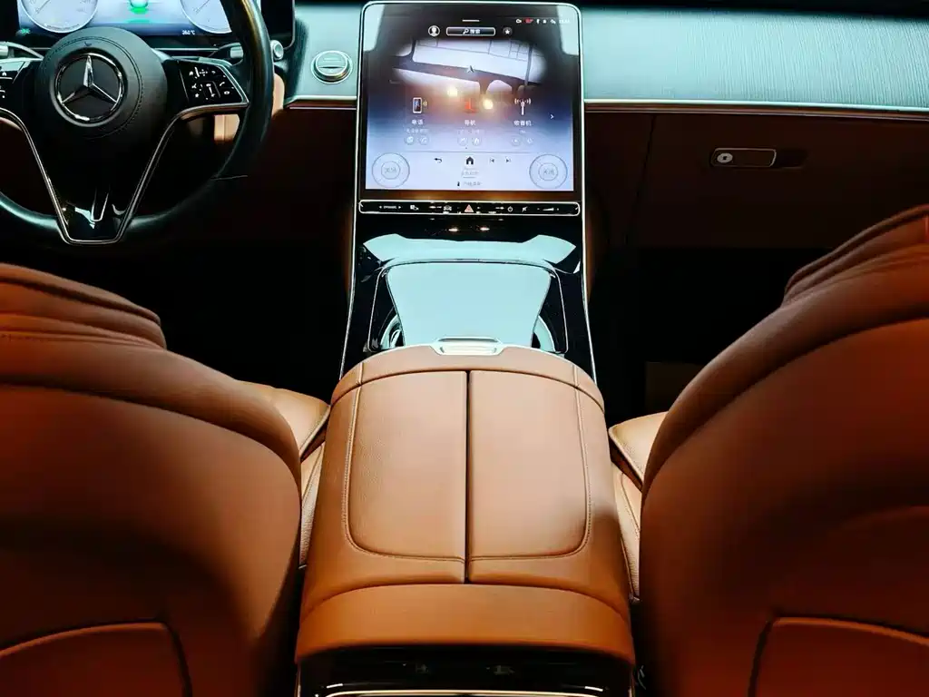 Mercedes-Benz S-Class — миниатюра 6