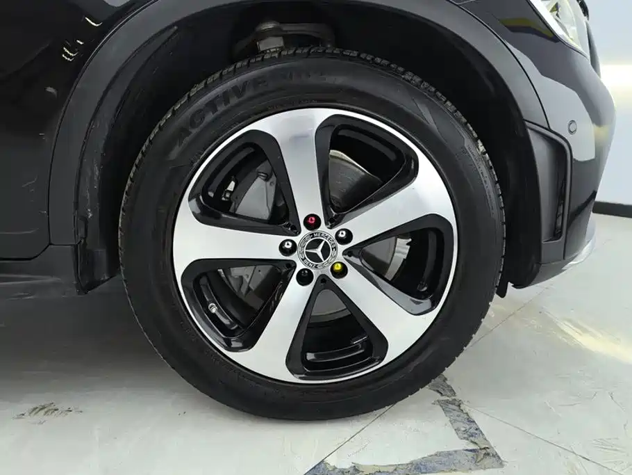 Mercedes-Benz GLC — миниатюра 6