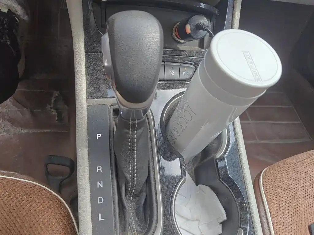 Buick Verano — миниатюра 10