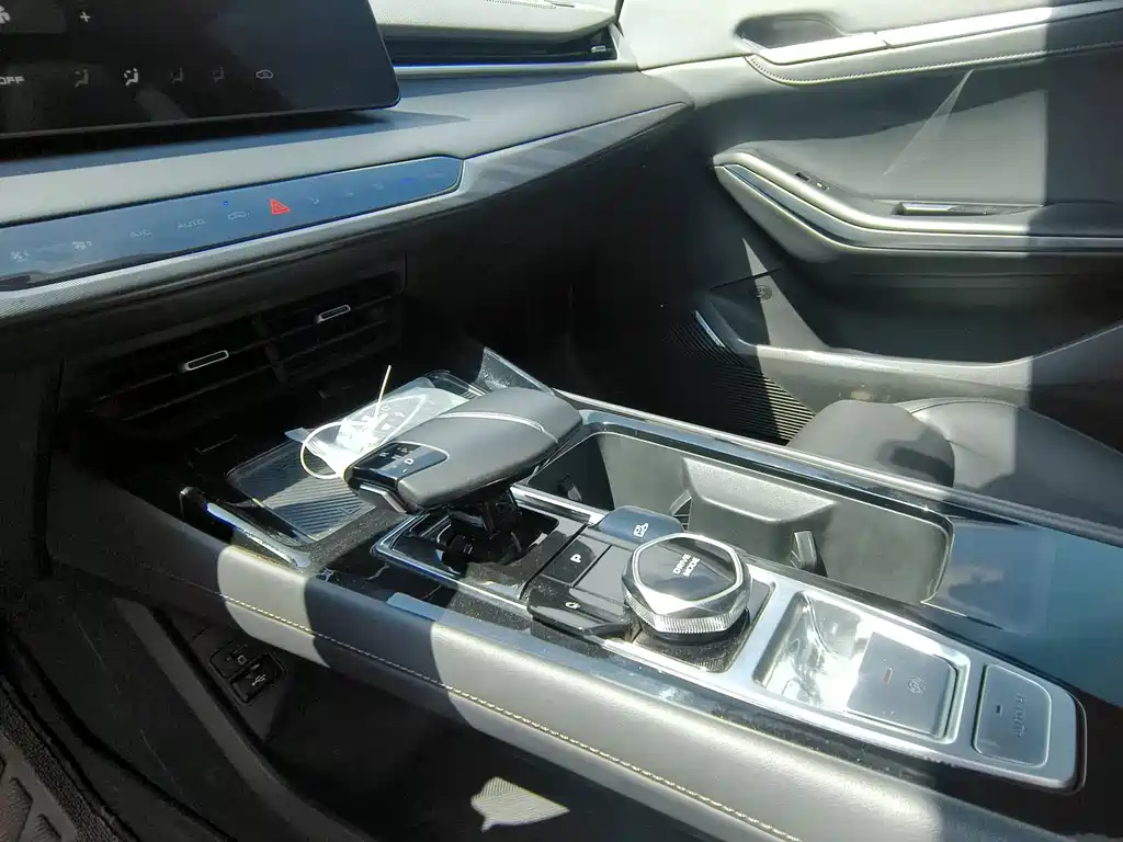 Changan Ruicheng PLUS — миниатюра 9