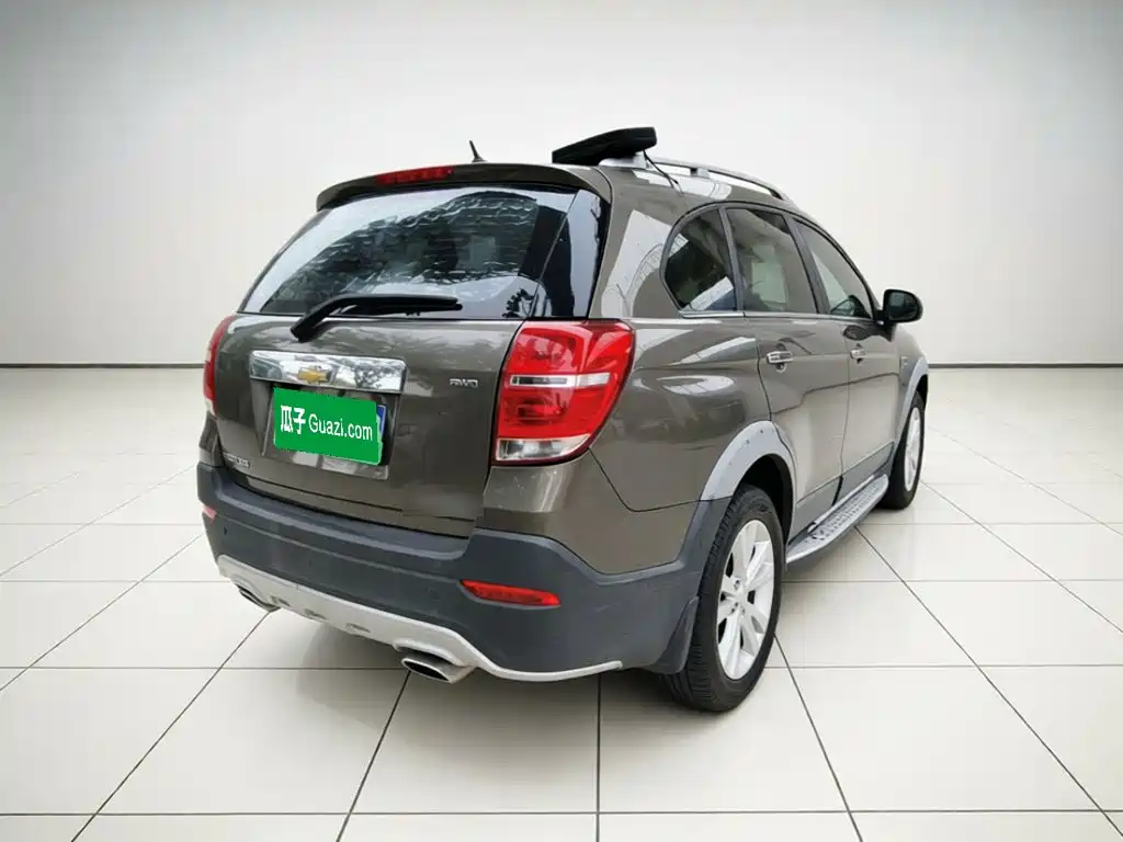 Chevrolet Captiva — миниатюра 6