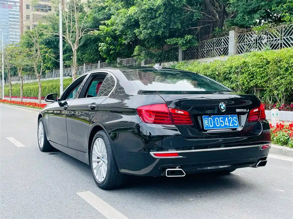 BMW 5 Series 5 2014 525Li Luxury