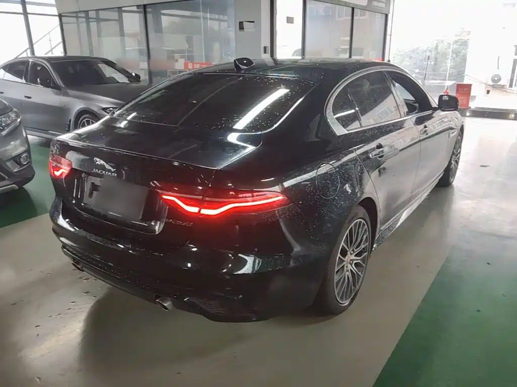 Jaguar XEL — миниатюра 7