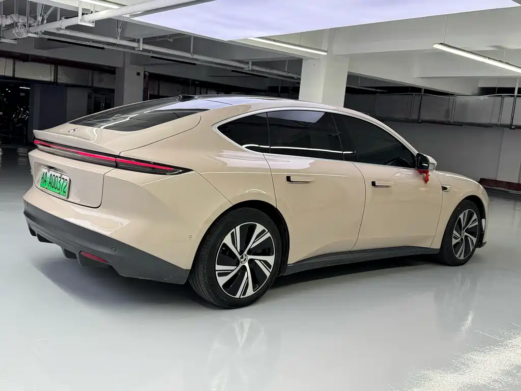NIO ET5 — миниатюра 9
