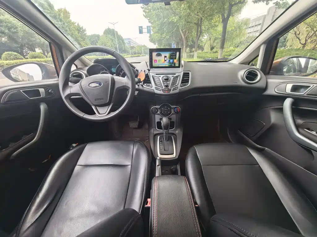 Ford Fiesta — миниатюра 4