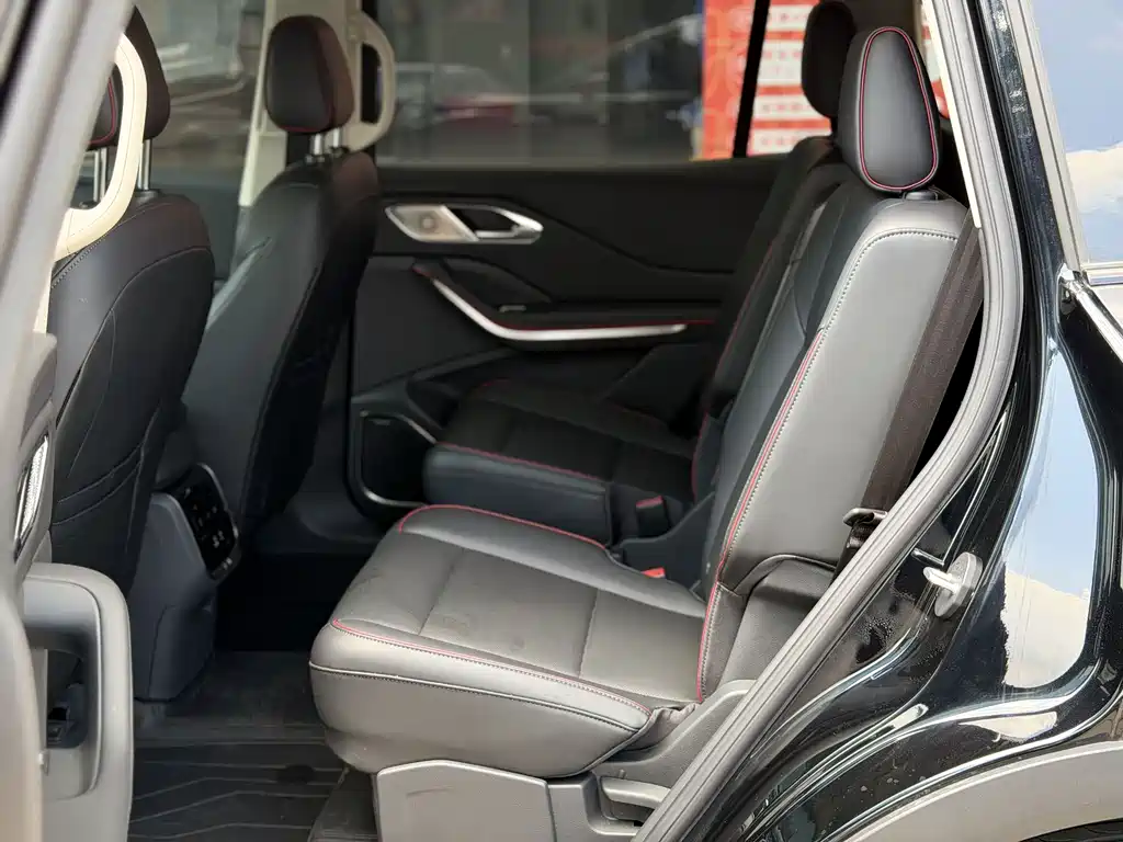 Hongqi Hongqi HS7 PHEV — миниатюра 11