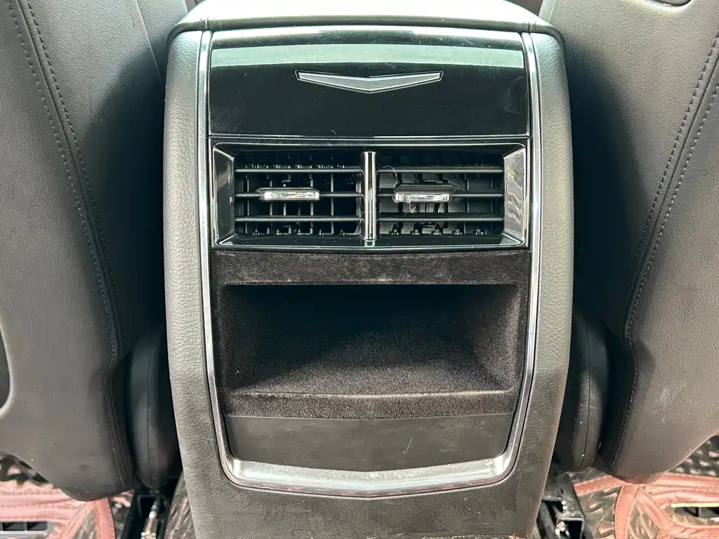 Cadillac CT6 — миниатюра 17