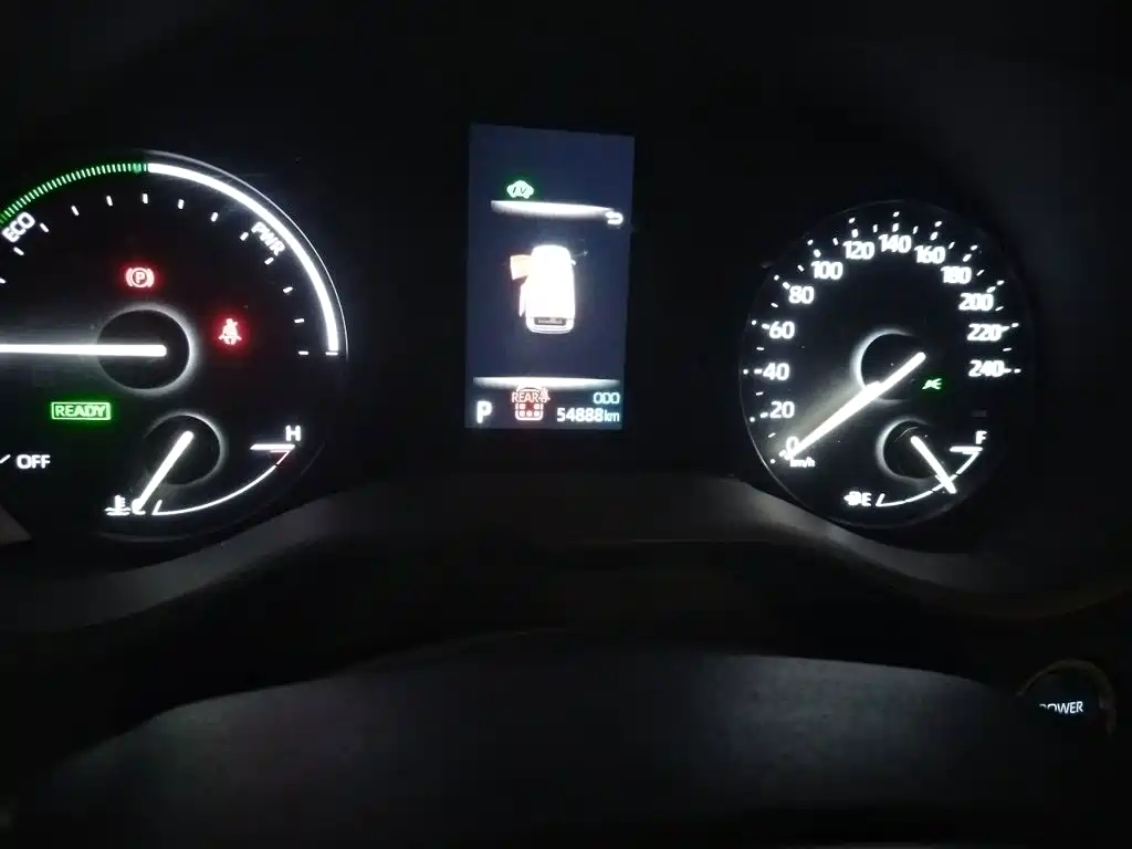 Toyota Granvia — миниатюра 8