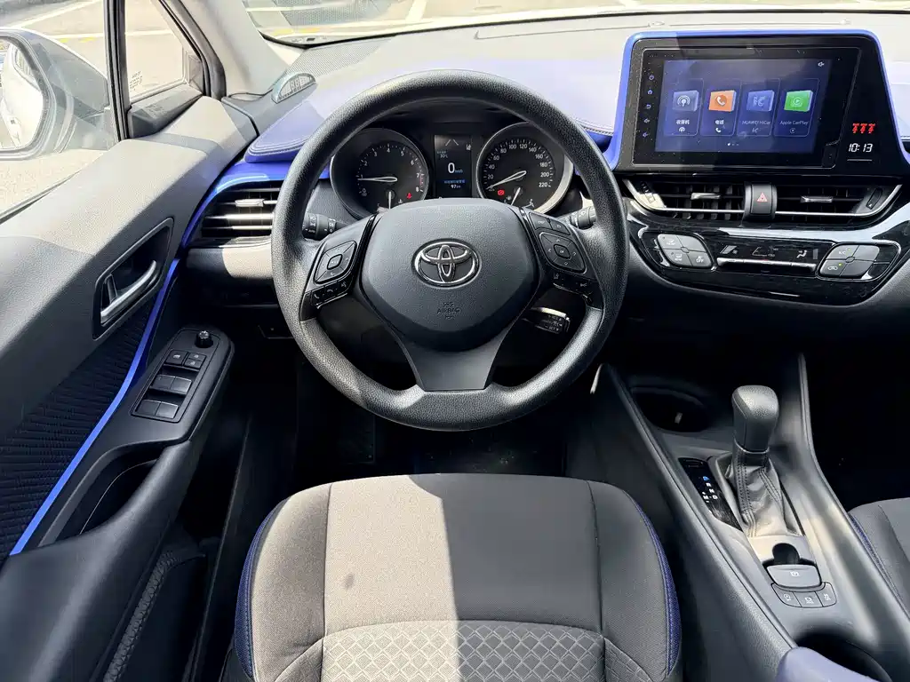 Toyota C-HR — миниатюра 17